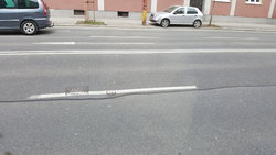 „AKCIESCHOPNÝ“ podzemný hydrant zaliaty asfaltom
